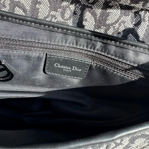 Dior Vintage Oblique Saddle Bag in Black - Picture 6 of 9